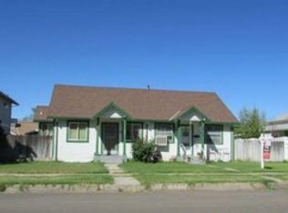 1233 P St, Newman, CA 95360