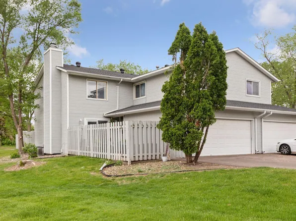 7684 Dunmore Rd, Woodbury, MN 55125