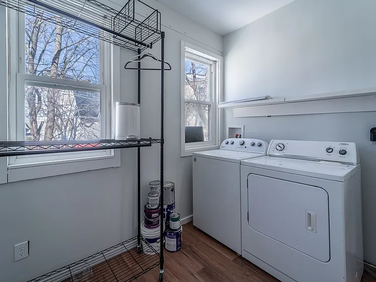 Beaver St — Photo 14