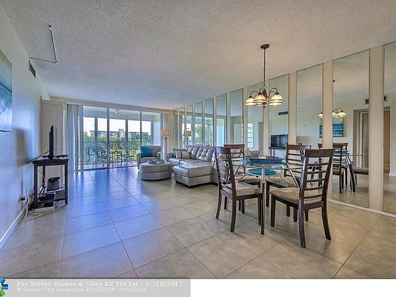 5th image of 3351 S Palm Aire Dr APT 402
