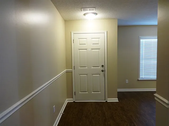 409 Cotton Hope Ln — Photo 7