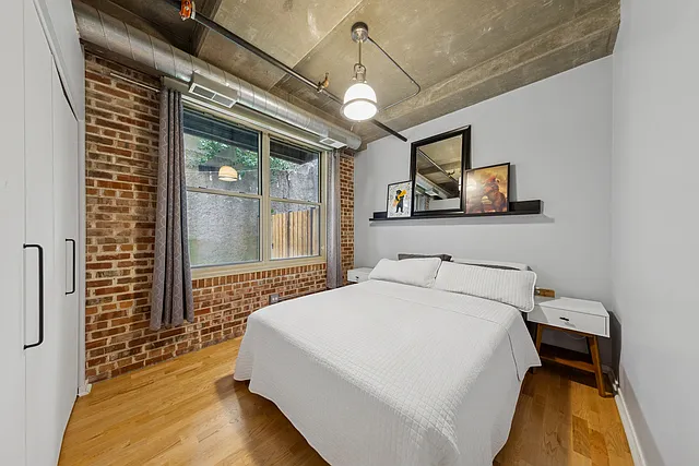 1740 N Maplewood Ave #1222 — Photo 5