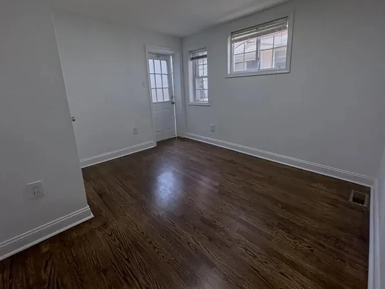 1616 Spruce St #1FF — Photo 3