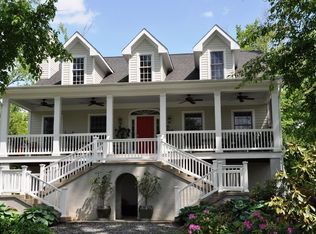 616 Canal Ln, Annapolis, MD 21409