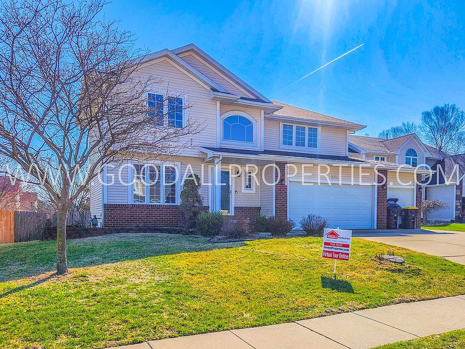 1st image of 975 SE Cypress Ct