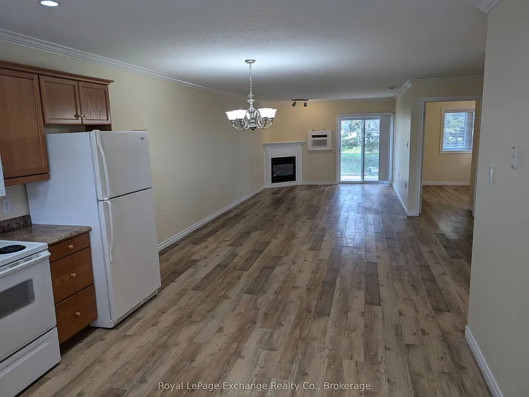 28 A Park St #4 — Photo 5