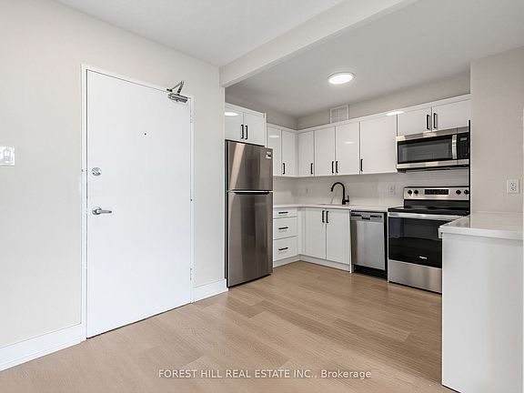 2nd image of 141 Lyon Ct #1201