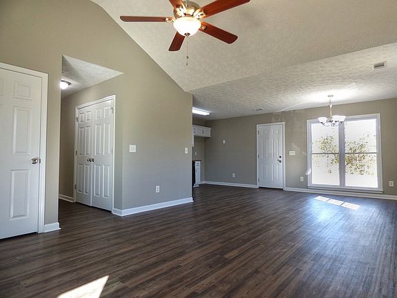 4th image of 117 Lee Road 2067
