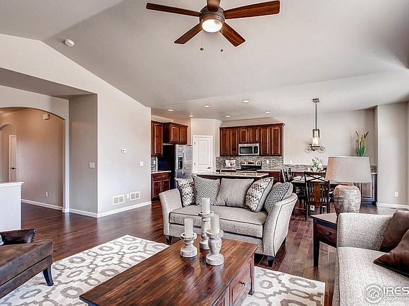 4th image of 2065 Saddleback Dr