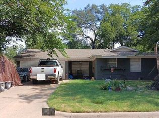 2203 Hackberry Dr, Arlington, TX