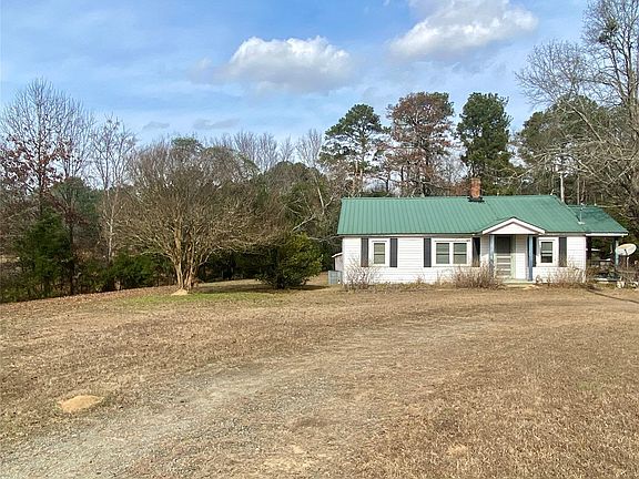 2nd image of 1135 Beaver Dam Rd