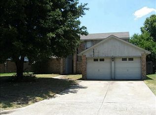 2637 Danberry Ln, Grand Prairie, TX 75052