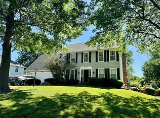 2201 Green Meadow Ct, Saint Joseph, MO 64506