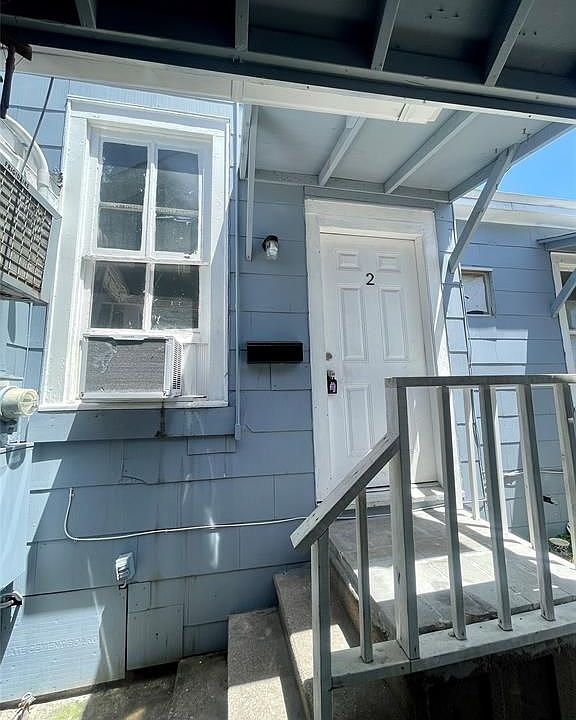 1st image of 1914 23rd St #2