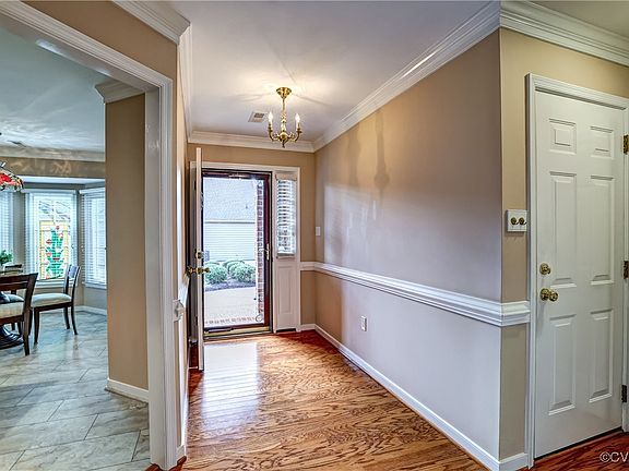 3rd image of 5033 Hickory Downs Ct