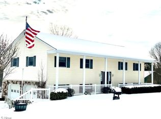 104 Willis Way, Chester, WV 26034