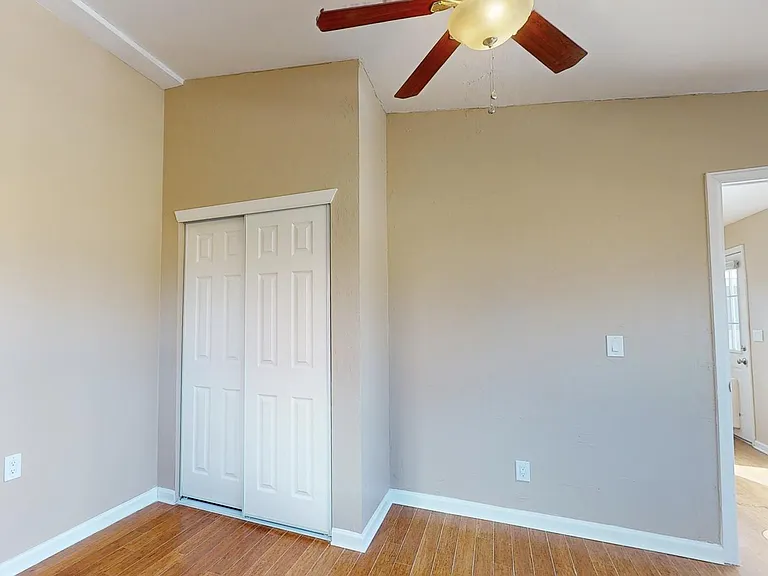 2605 N Milwaukee St — Photo 11