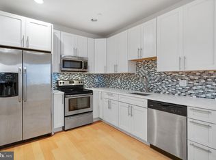 1305 Locust St APT 4C, Philadelphia, PA 19107