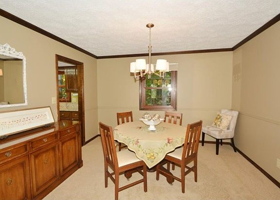 3rd image of 1111 Indian Pipe Ln