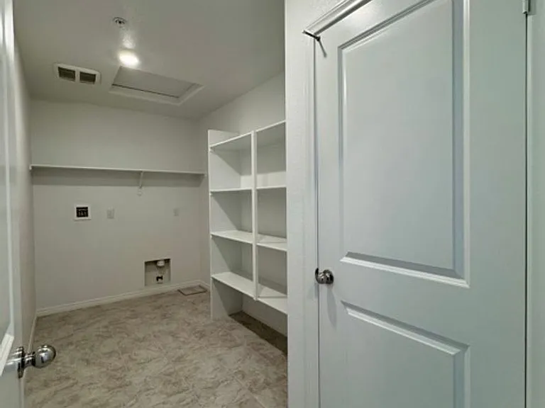 30045 Sunset Pier Dr — Photo 31