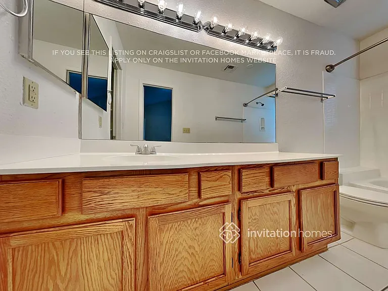 7748 W Cherry Hills Dr — Photo 15