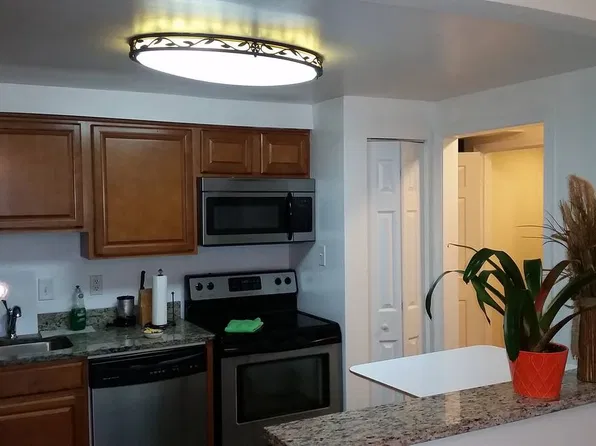 3805 Dunsinane Dr #25, Silver Spring, MD 20906