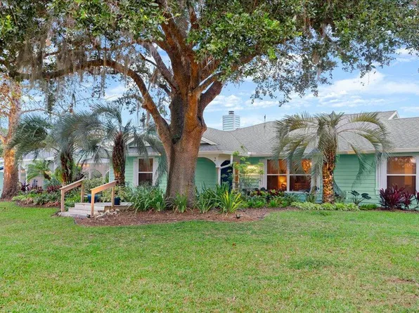 2 Walnut Ct, Ormond Beach, FL 32174