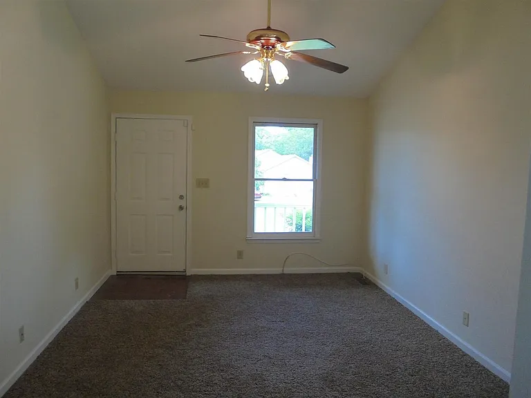 2746 Union Hall Rd — Photo 6
