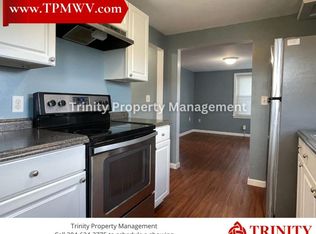113 Ohio Ave, Nutter Fort, WV 26301