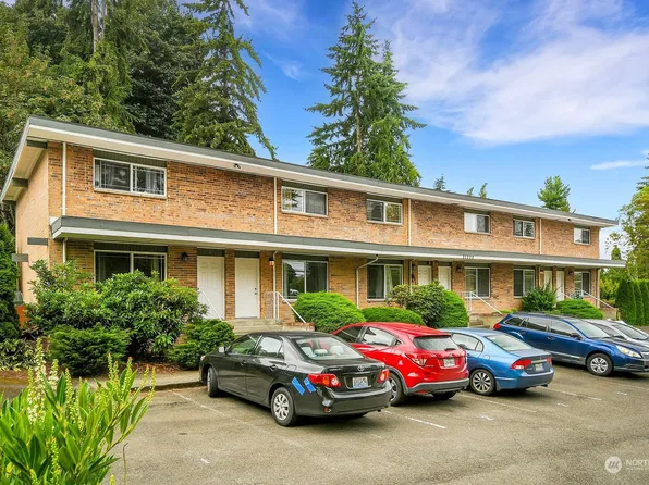 21220 52nd Avenue W, Mountlake Terrace, WA 98043