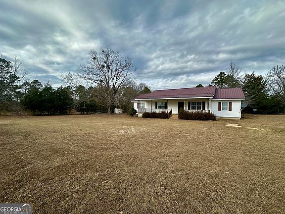 3rd image of 74 Community Church Rd