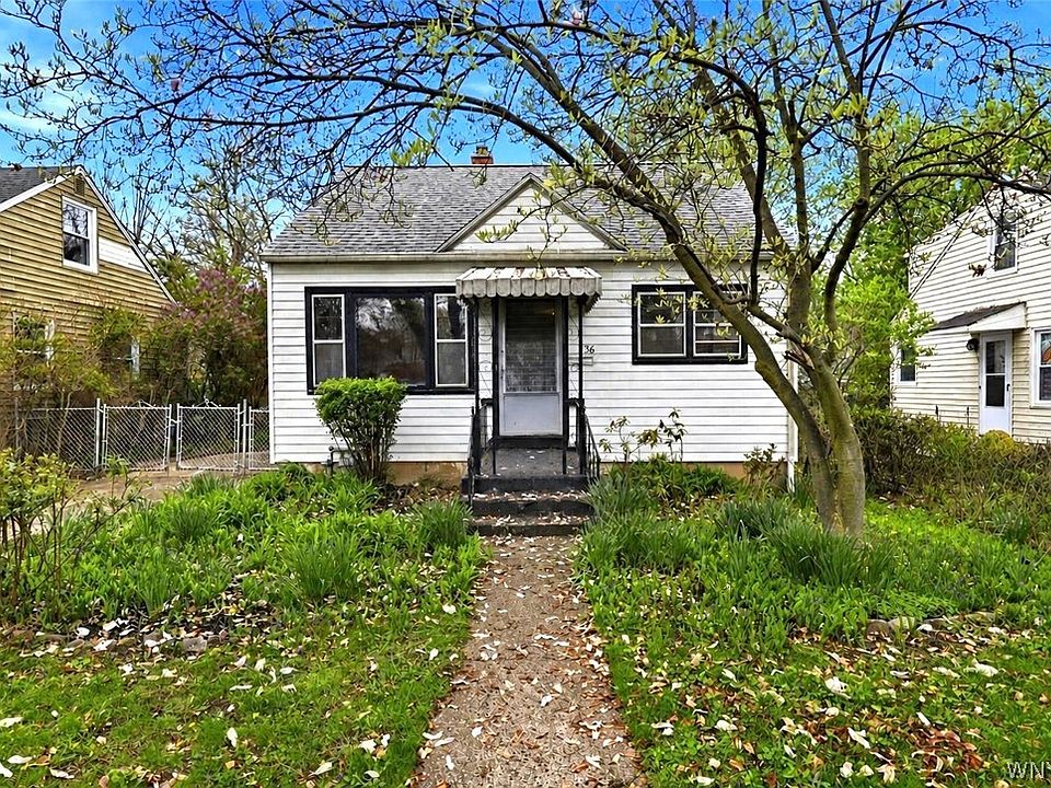 1st image of 136 Tyler St