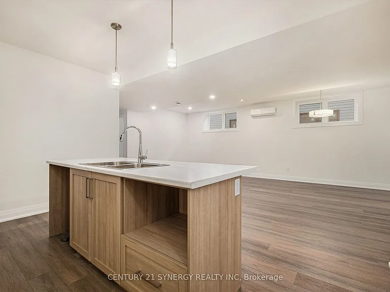 261 Argile St #B — Photo 15
