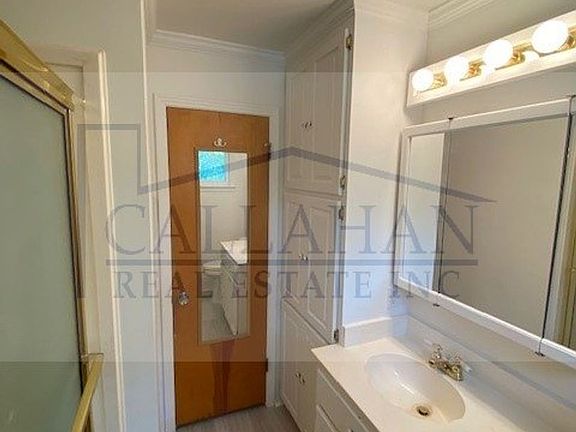 2nd image of 409 W 53rd St