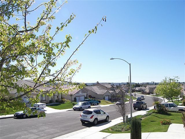 2nd image of 789 Aldea Dr