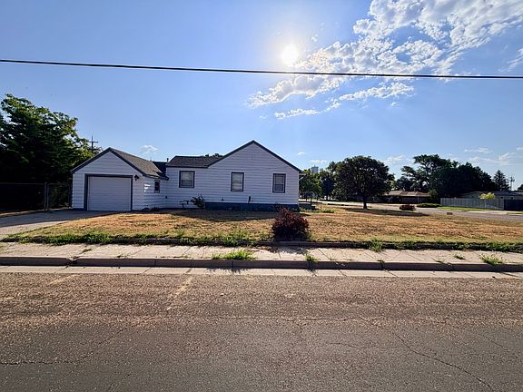 3rd image of 322 W 9th St