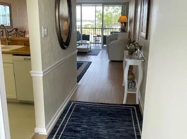 25810 Cockleshell DR #315, BONITA SPRINGS, FL 34135