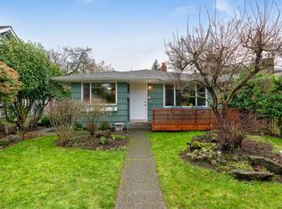 7752 17th Ave SW, Seattle, WA 98106