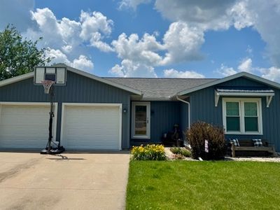 605 Countryside Ln, Pontiac, IL, 61764