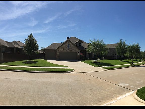 5th image of 8615 Crescent Spur Dr