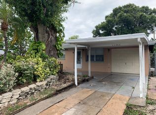 11543 Leisure Ln E, Largo, FL 33773