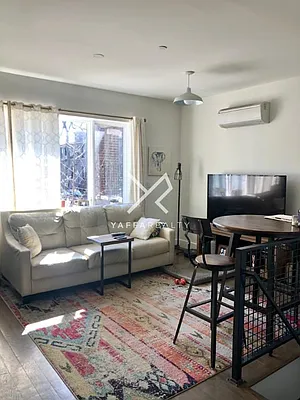 Rented by Yaffa Realty LLC | media 2