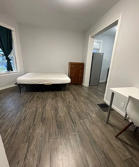 35 Seminary Ave #3 — Photo 3