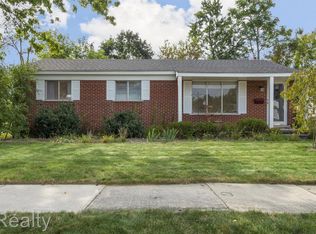 635 Byron St, Plymouth, MI 48170