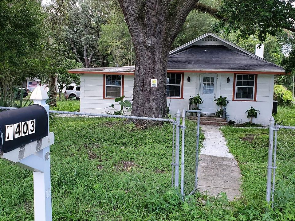 1st image of 7403 Edgewater Dr