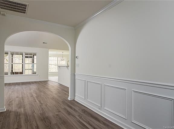 4th image of 1474 Deer Forest Dr