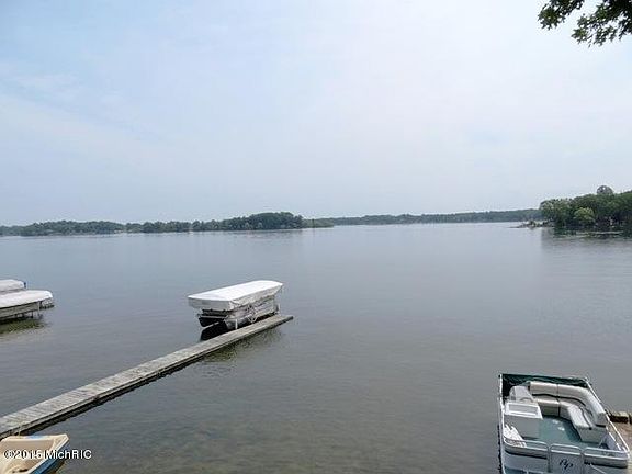 2nd image of 11395 Oak Dr