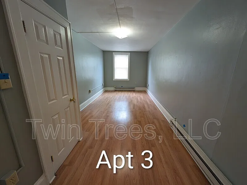 2 bed, 1.0 bath, 600 sqft, $900 — Photo 4