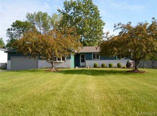 5210 E River Rd, Grand Island, NY 14072