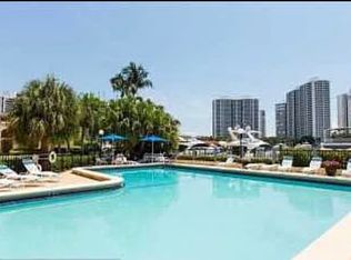 3553 Magellan Cir APT 317, Miami, FL 33180